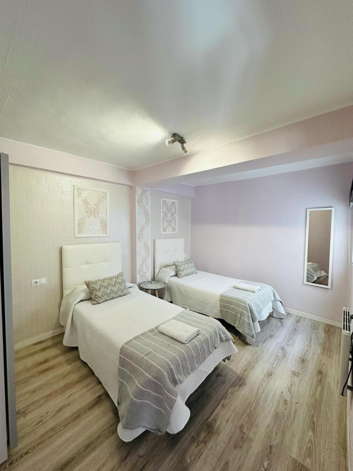 Imperium Apartamentos Centro Parking Gratis Mérida Zewnętrze zdjęcie